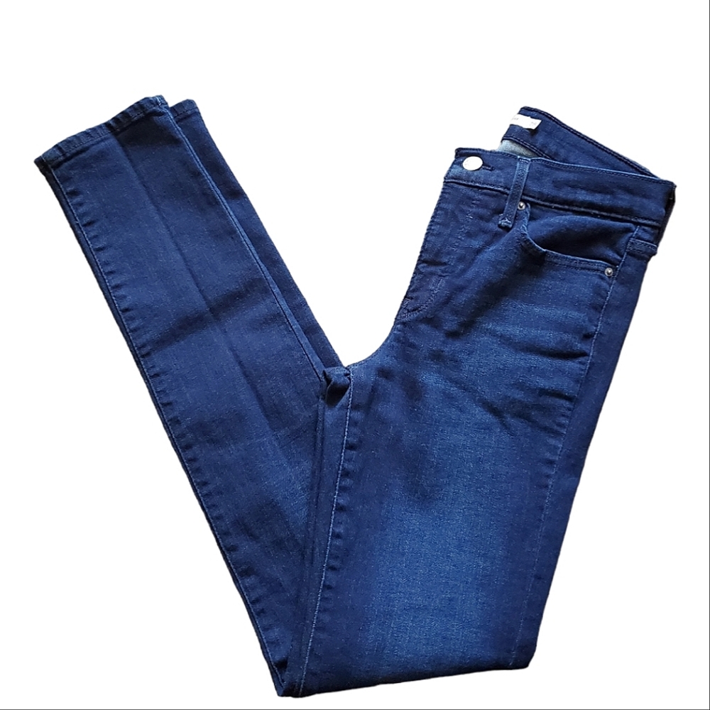 Levi's Skinny Jeans. Size 28